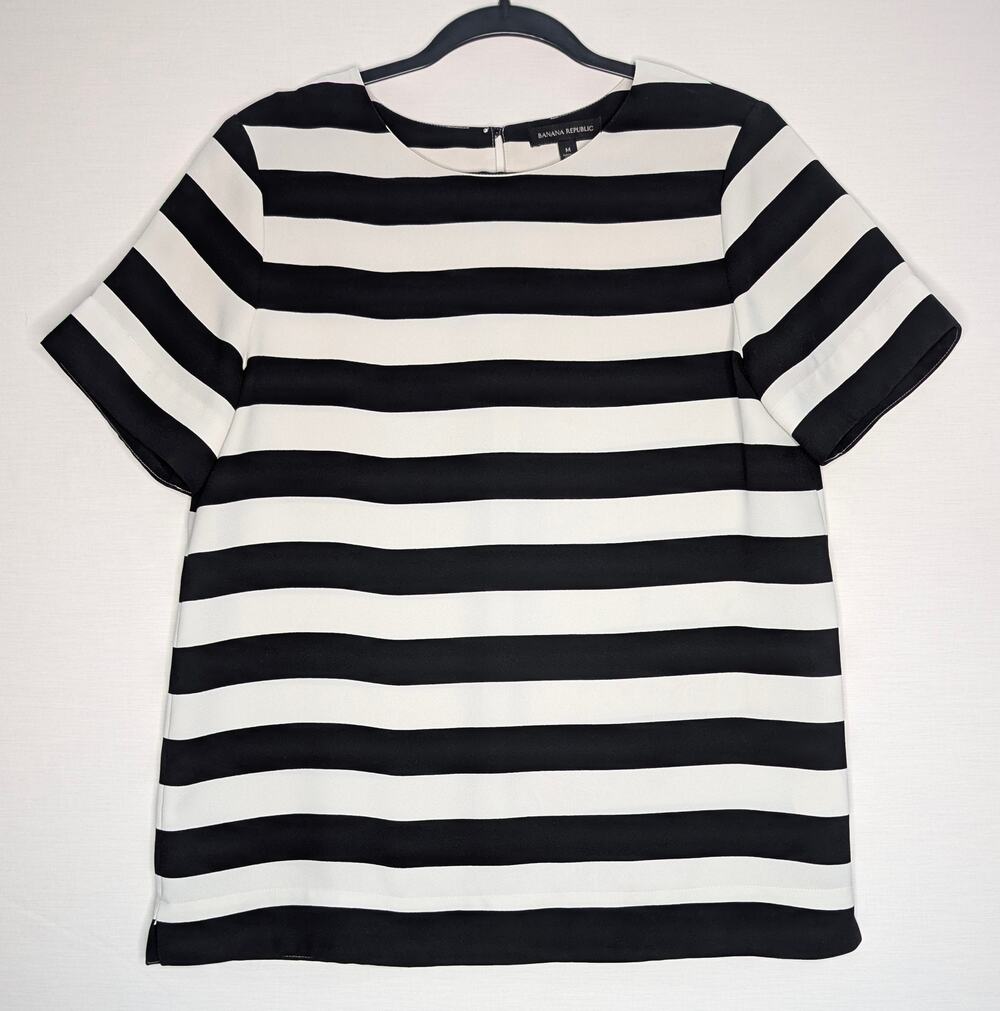 Banana Republic Women's M Crepe Stripe Short Sleeve Blouse Black White Nautical